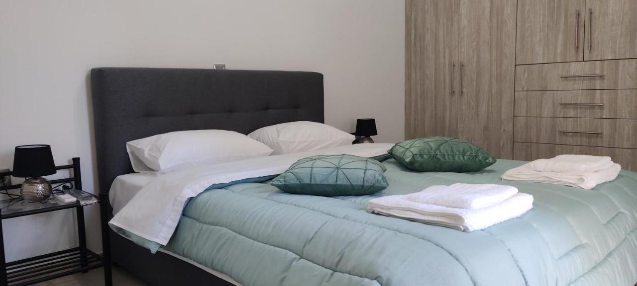 Modern Apartment In Ιτέα Εξωτερικό φωτογραφία