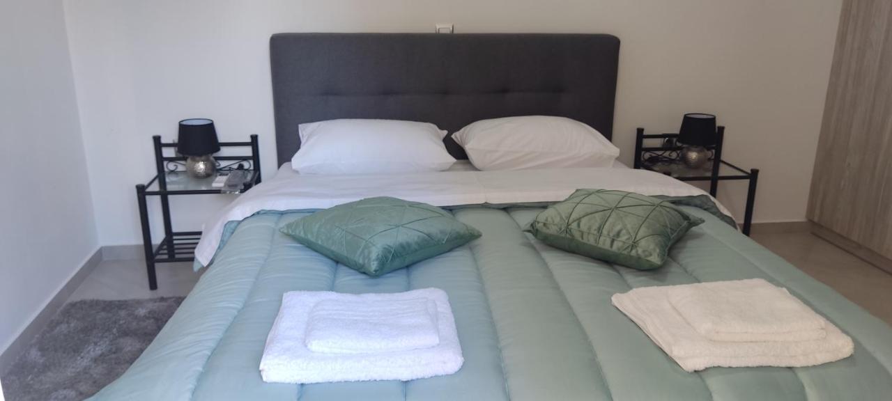 Modern Apartment In Ιτέα Εξωτερικό φωτογραφία
